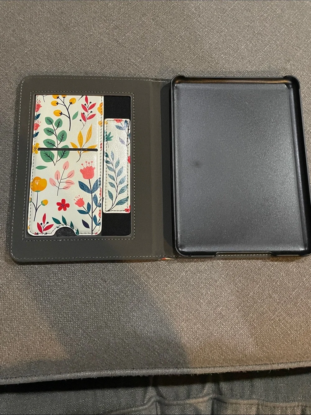 CoBak Case for Kindle Paperwhite (6.8”-7”) Mint Floral
